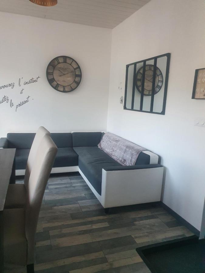Bienvenue Chez Les Ch'Oups Le Loft 50 M2 Apartment La Bourboule Exterior photo