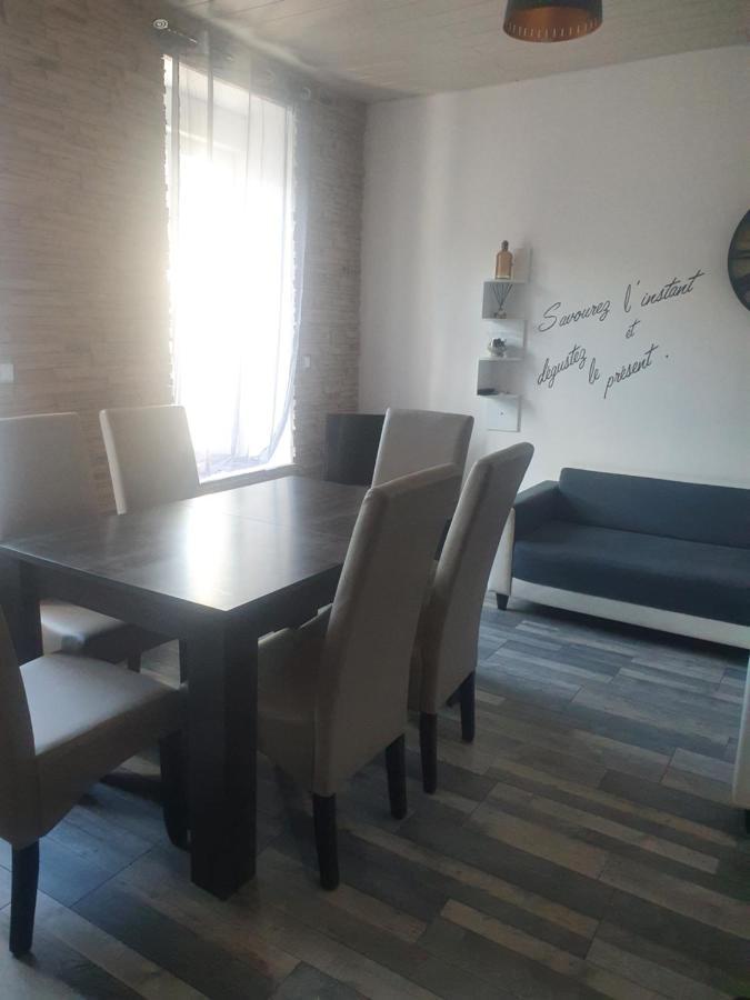 Bienvenue Chez Les Ch'Oups Le Loft 50 M2 Apartment La Bourboule Exterior photo
