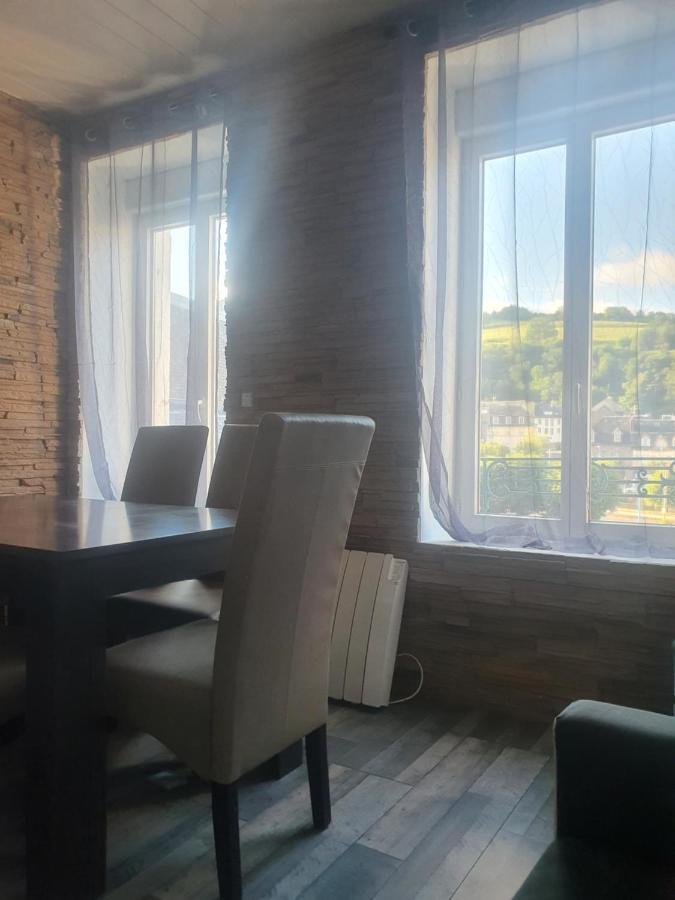 Bienvenue Chez Les Ch'Oups Le Loft 50 M2 Apartment La Bourboule Exterior photo